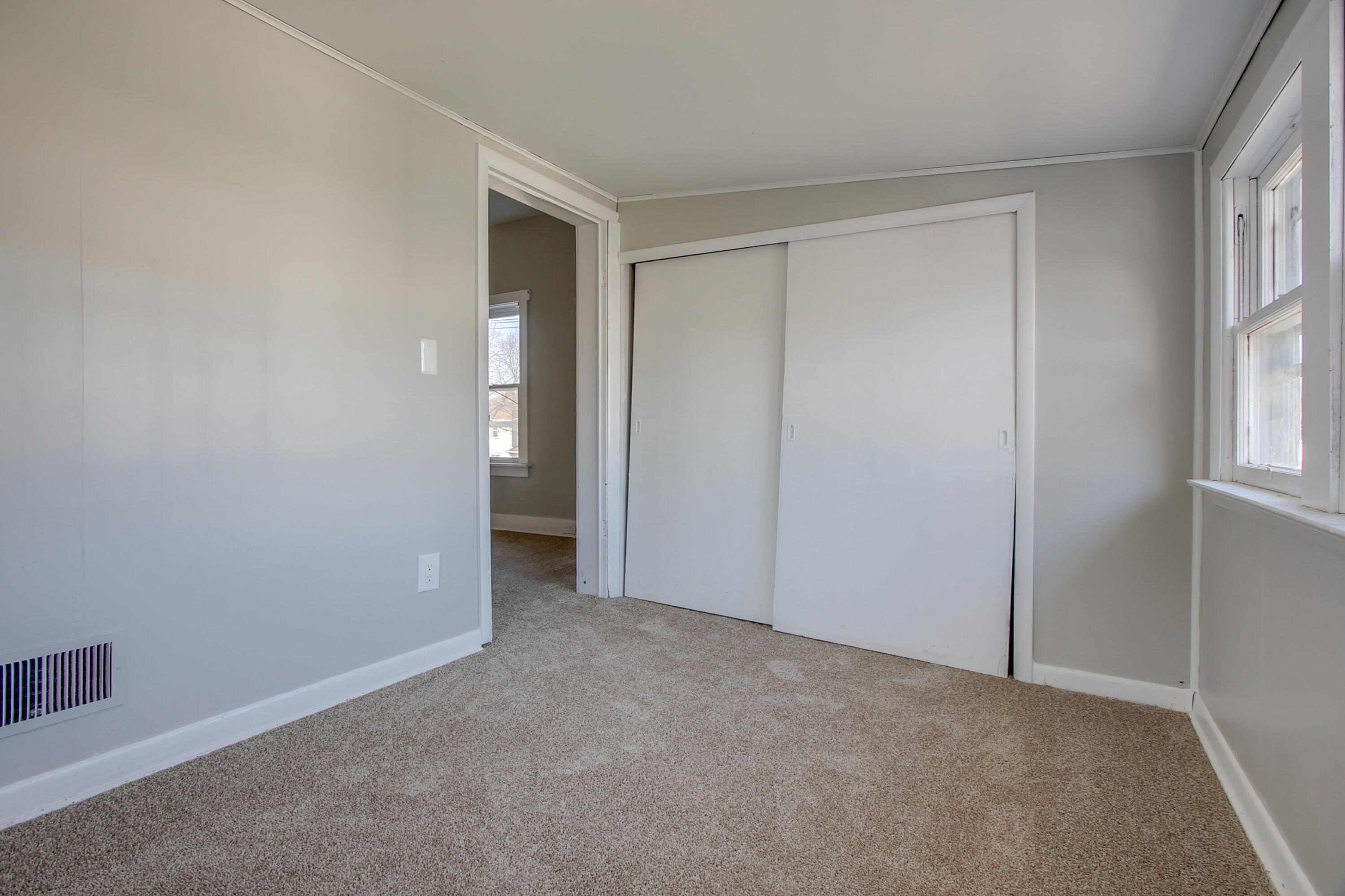 552 East Cecil Street Springfield, OH 45503 - Photo 21 of 55 552 E Cecil (16)
