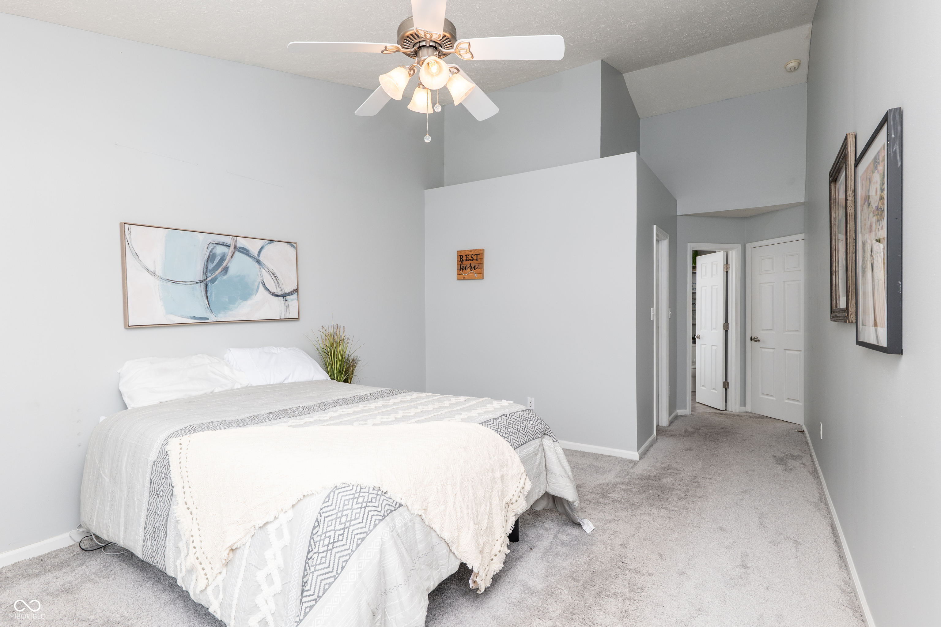 9984 Gentry Drive Fishers, IN 46038 - Photo 16 of 31