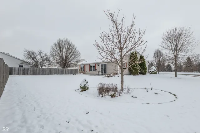 $319,500 | 9984 Gentry Drive, Fishers, IN 46038