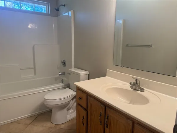$1,850 | 106 Windridge Drive, Brunswick, GA 31520