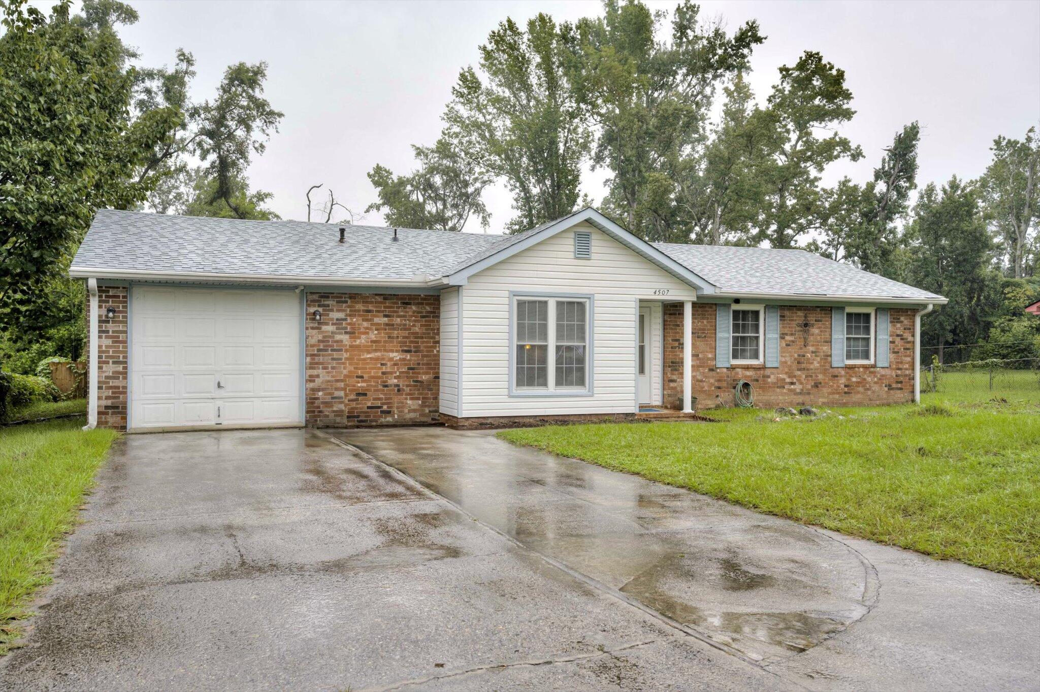 4507 Colonial Road Martinez, GA 30907 - Photo 2 of 39 01-001-