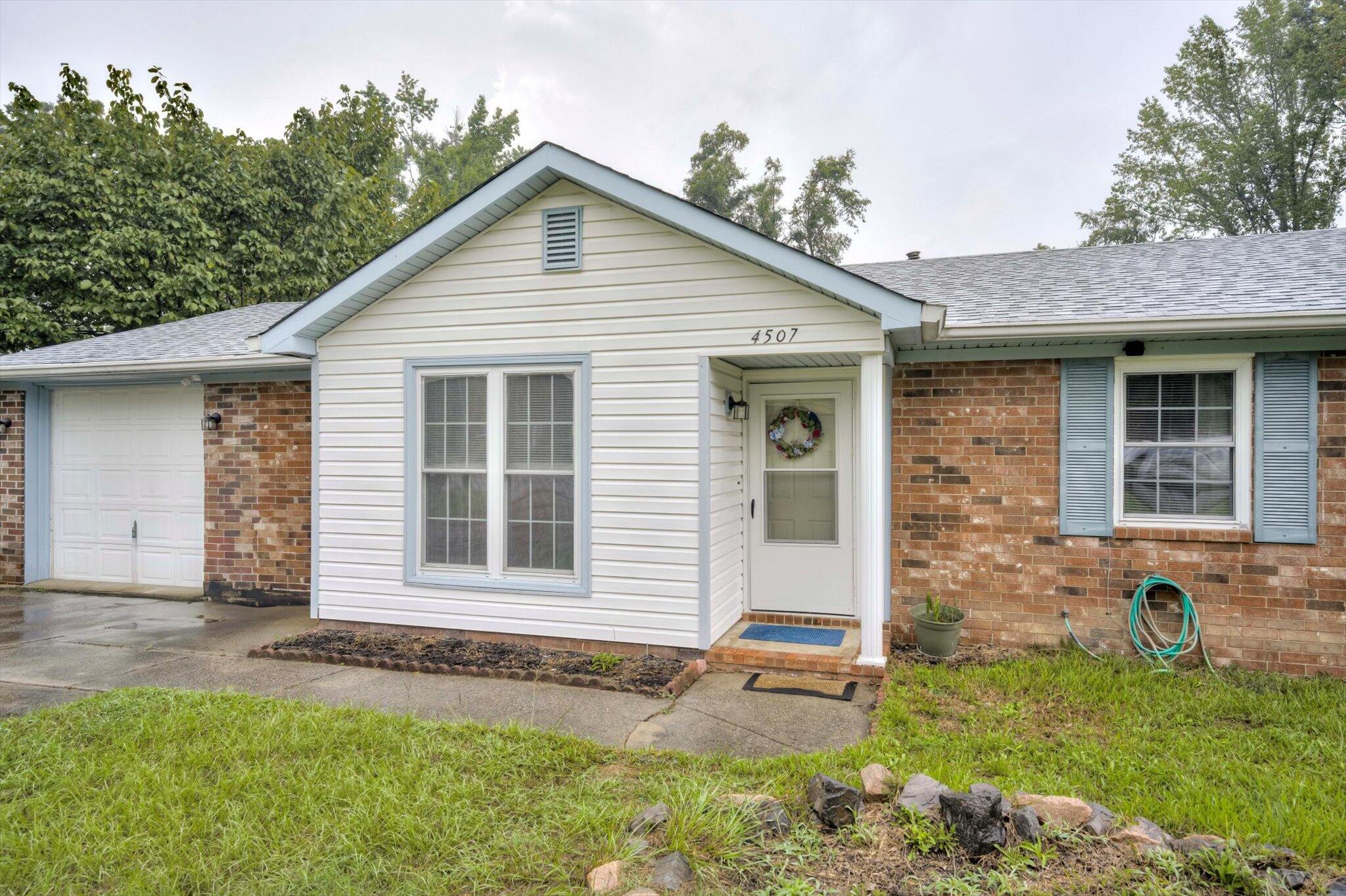 4507 Colonial Road Martinez, GA 30907 - Photo 4 of 39 03-003-