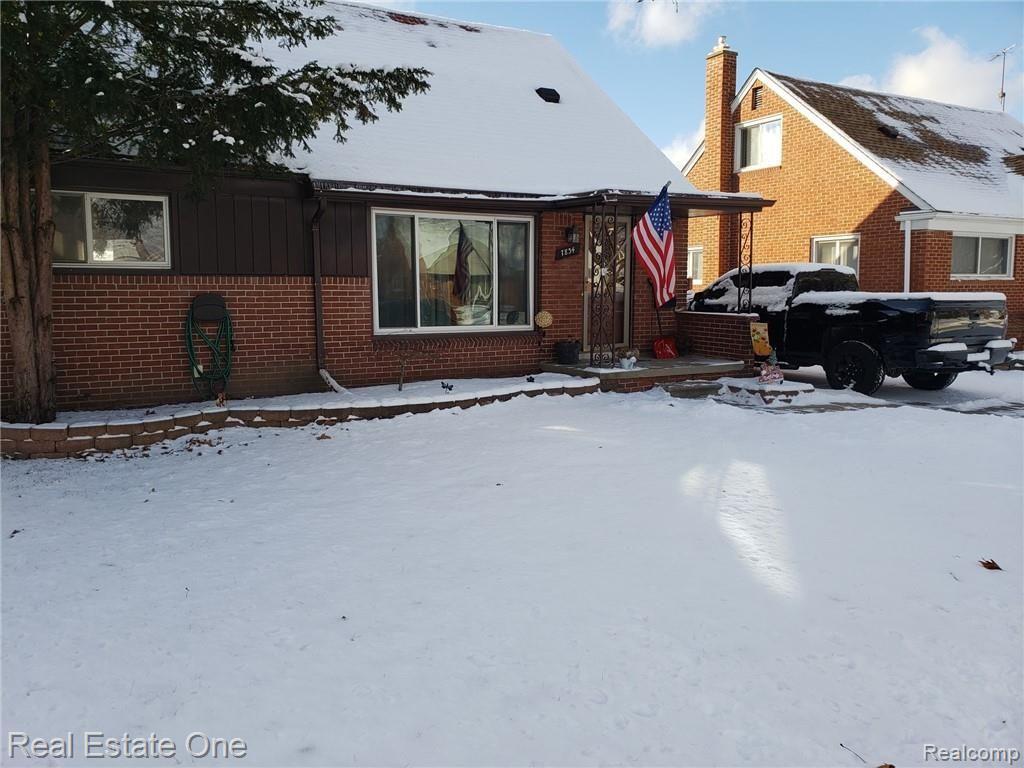 7834 Harding Street Taylor, MI 48180 - Photo 3 of 29 Harding 27.jpg
