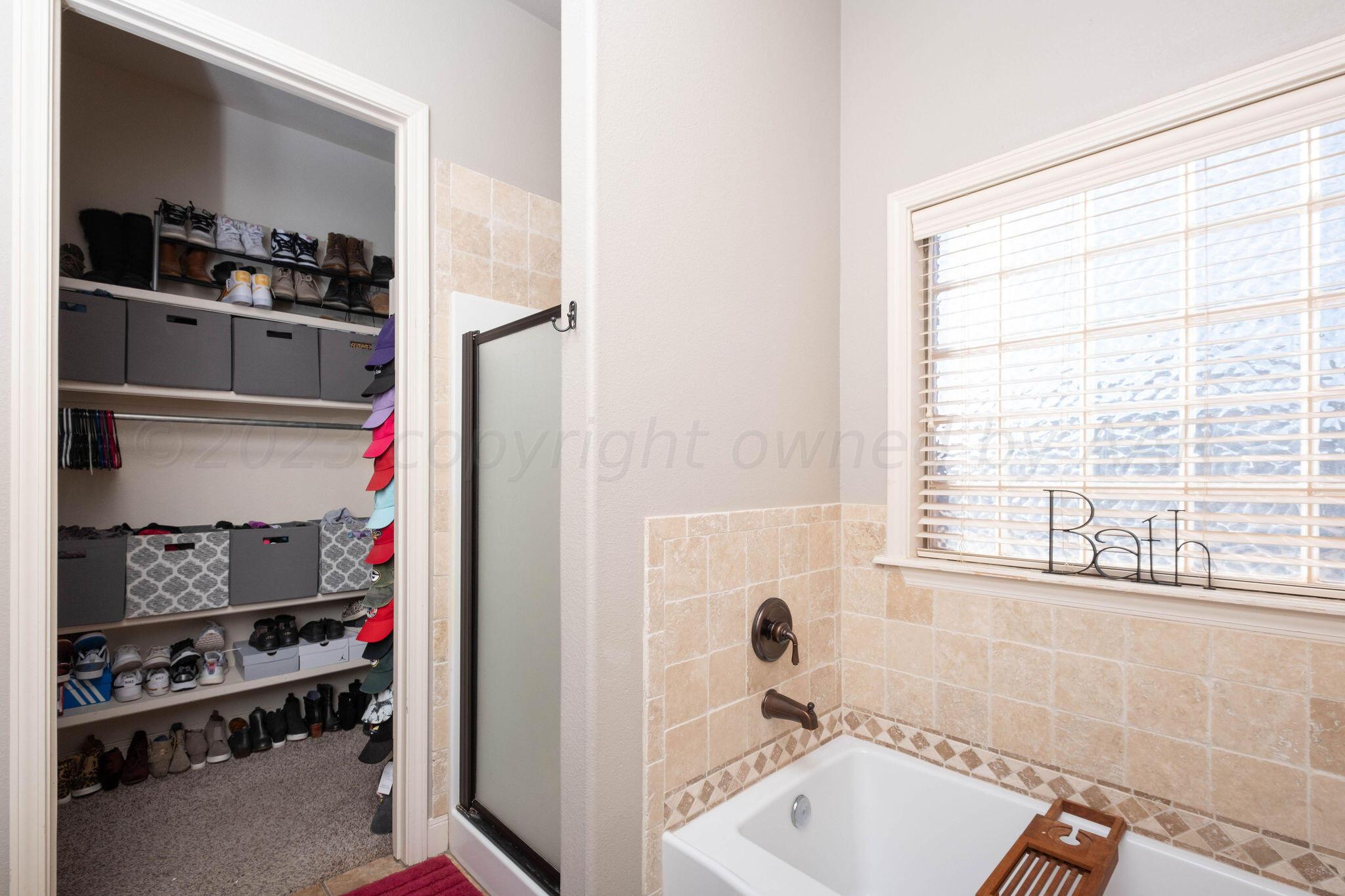 16501 Dove Meadow Road Canyon, TX 79015 - Photo 21 of 47 Master Bathroom
