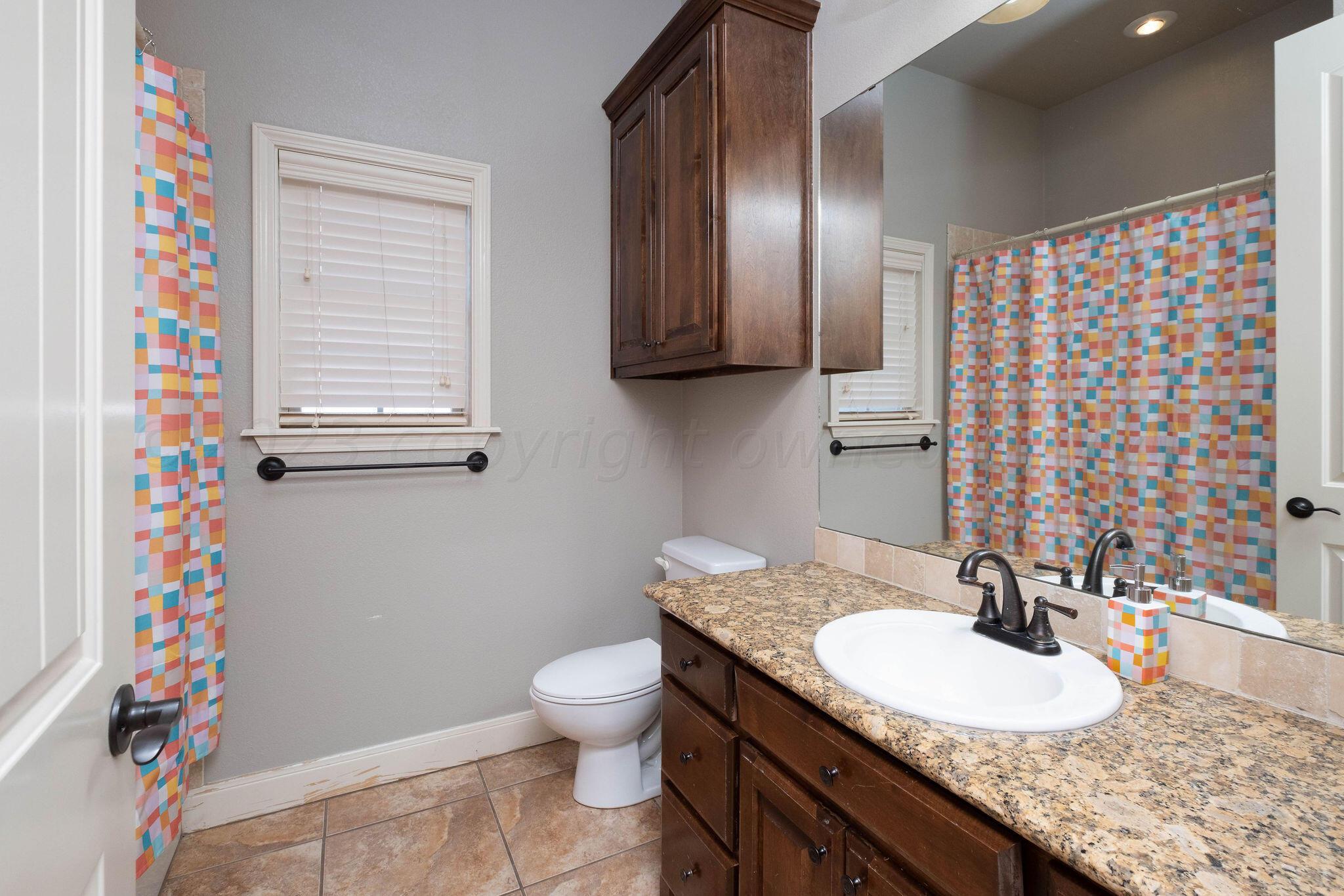 16501 Dove Meadow Road Canyon, TX 79015 - Photo 25 of 47 Secondary Bath
