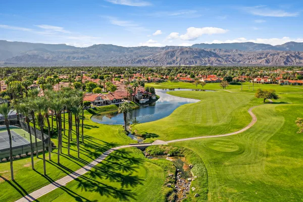$910,000 | 370 Cypress Point Drive, Palm Desert, CA 92211
