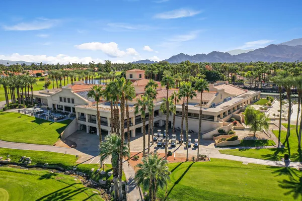 $910,000 | 370 Cypress Point Drive, Palm Desert, CA 92211