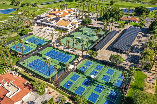 $910,000 | 370 Cypress Point Drive, Palm Desert, CA 92211