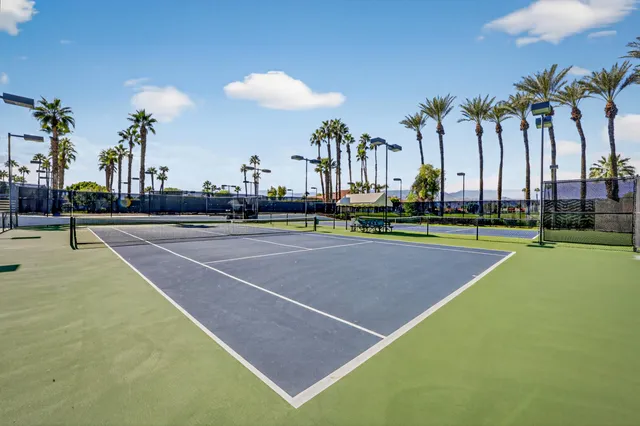 $925,000 | 370 Cypress Point Drive, Palm Desert, CA 92211