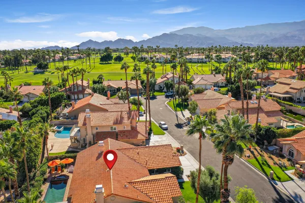 $910,000 | 370 Cypress Point Drive, Palm Desert, CA 92211