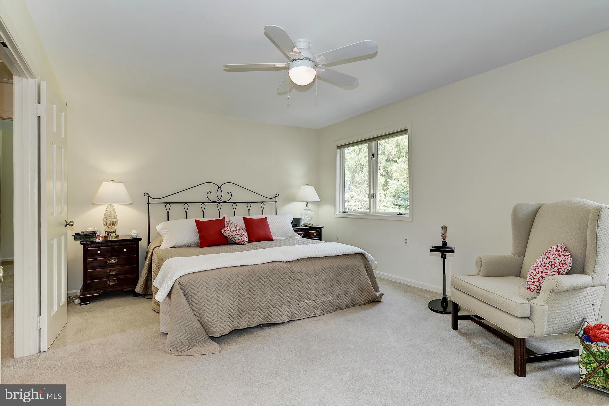 13701 Turnmore Road Silver Spring, MD 20906 - Photo 14 of 30 Master Suite