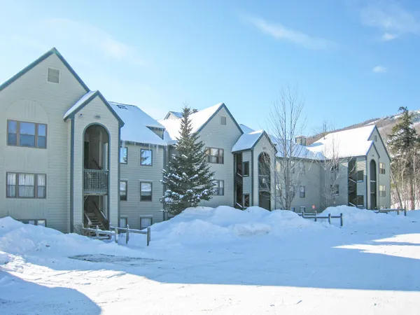 $695,000 | 81 White Loop, Unit F301, Ludlow, VT 05149