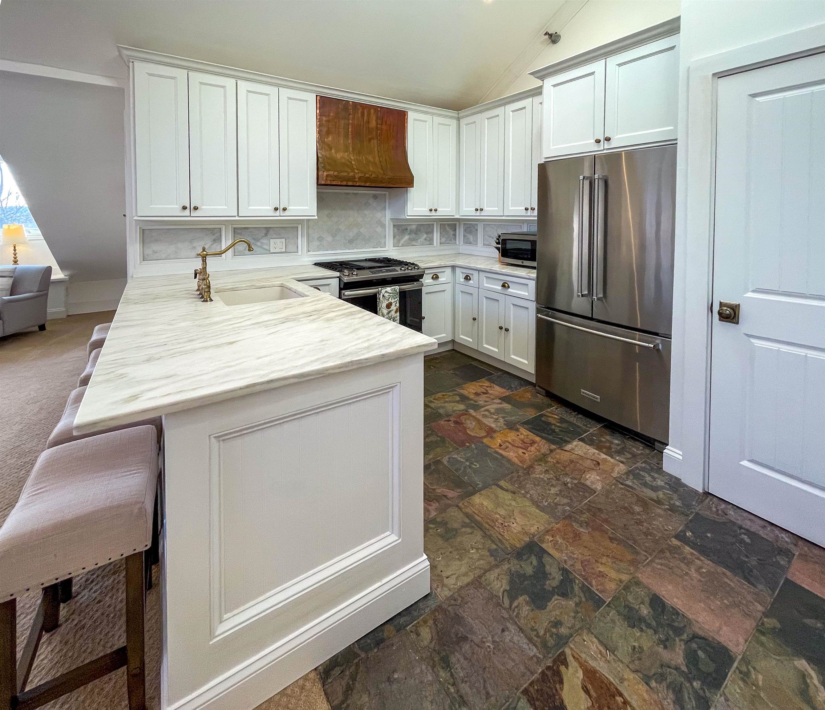 81 White Loop, Unit F301 Ludlow, VT 05149 - Photo 11 of 37