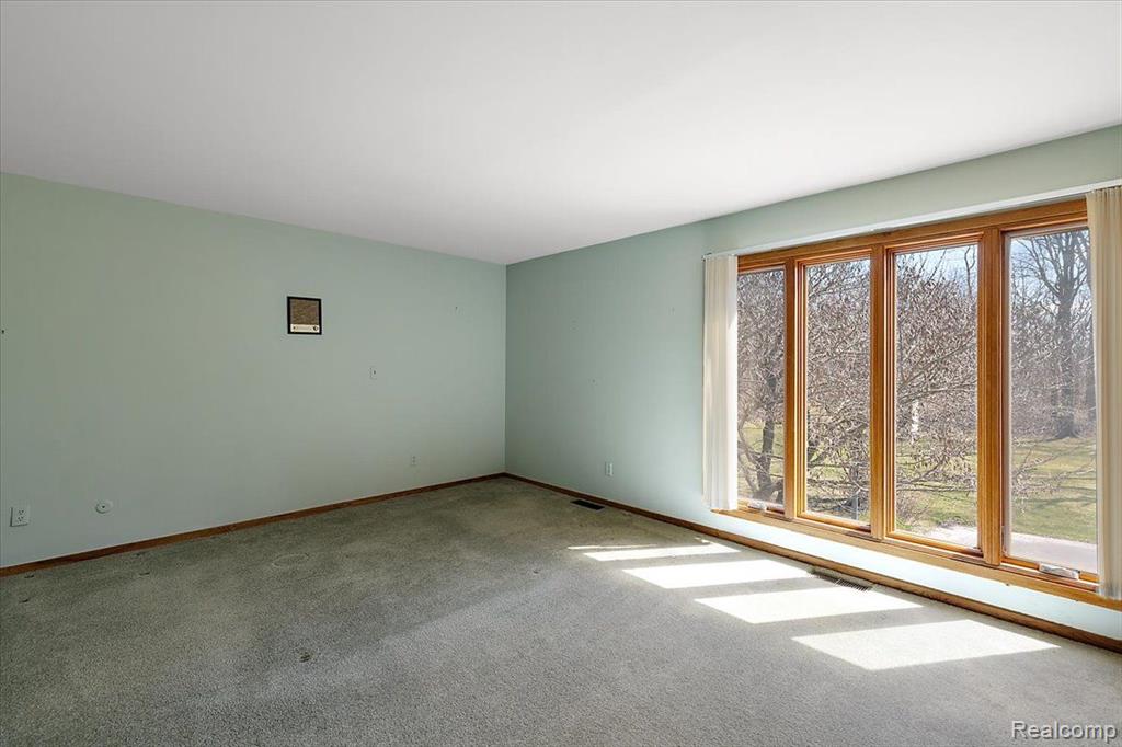 6145 Blue Beech Road Rochester Hills, MI 48306 - Photo 44 of 55
