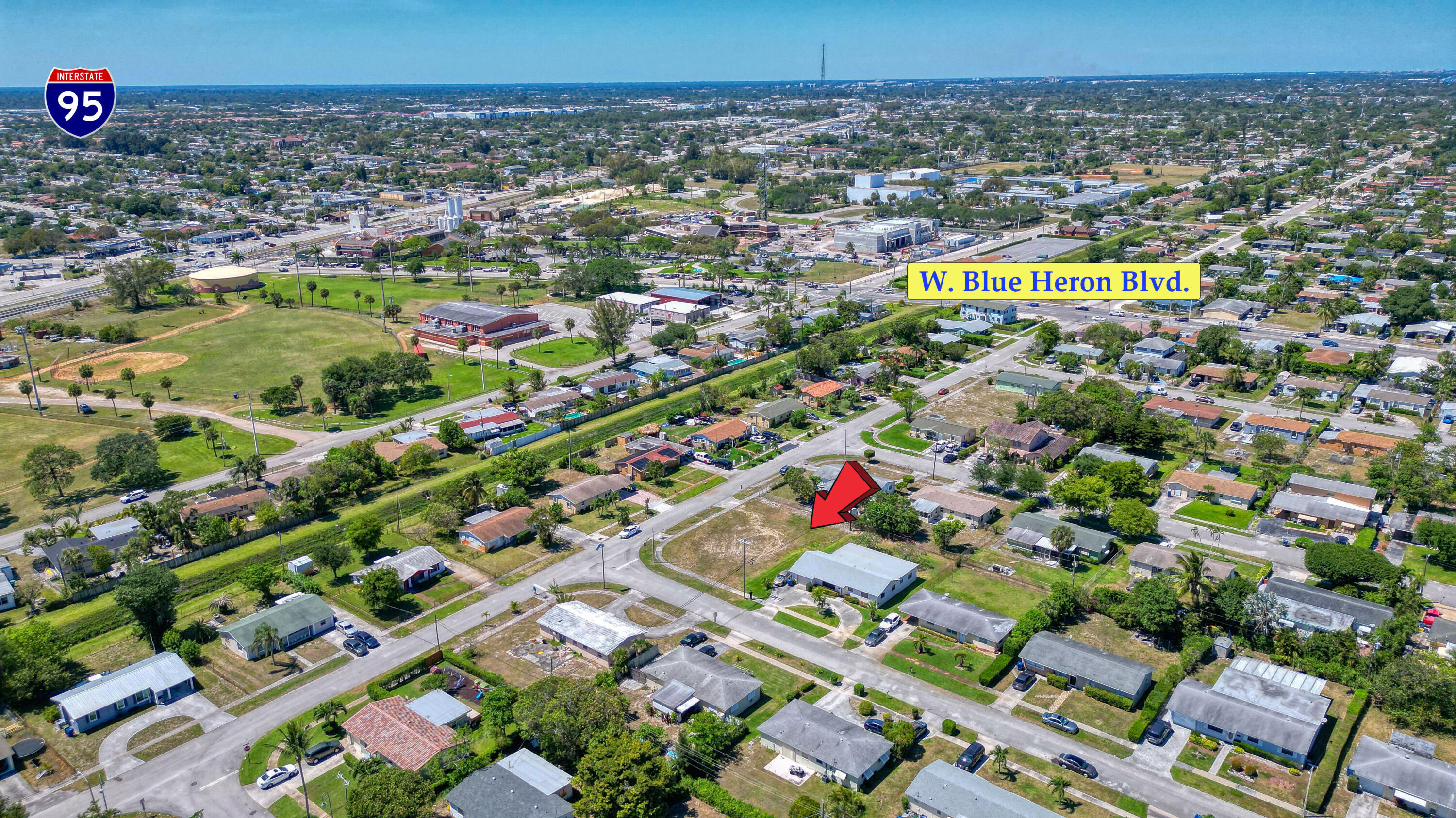 398 West 23rd Street Riviera Beach, FL 33404 - Photo 14 of 17 14