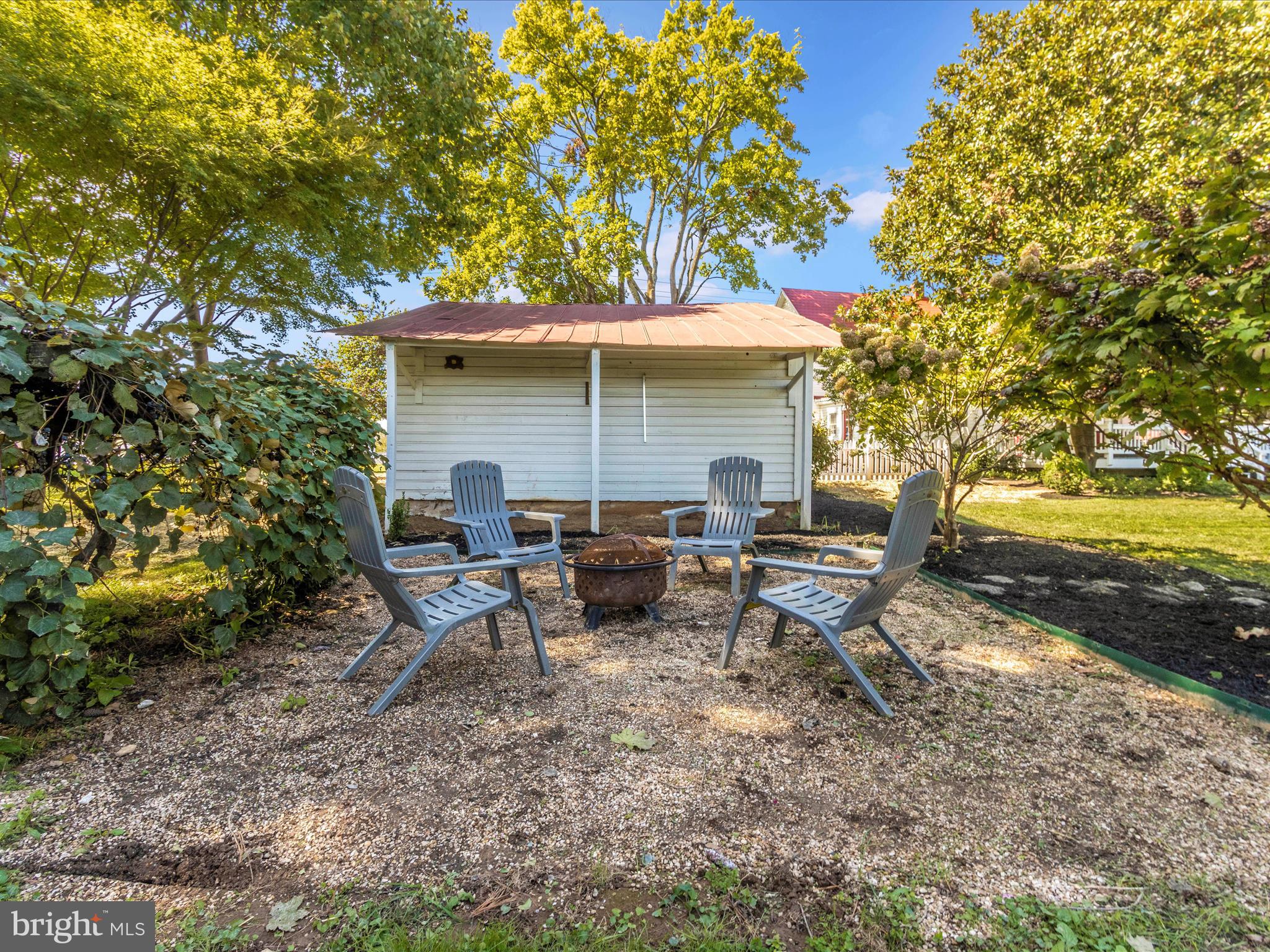 21513 Laytonsville Road Laytonsville, MD 20882 - Photo 49 of 50 Backyard