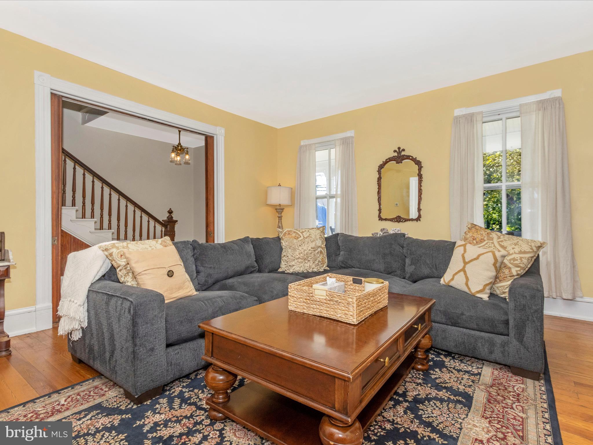 21513 Laytonsville Road Laytonsville, MD 20882 - Photo 5 of 50 Living Room