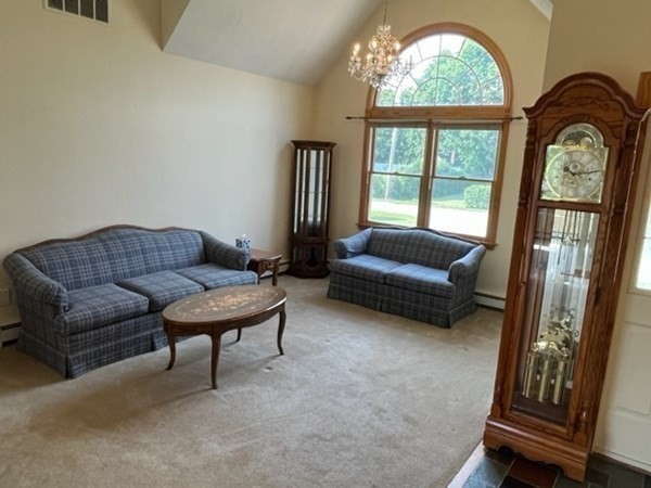 186 Spring Street Mansfield, MA 02048 - Photo 20 of 36 Gallery Image 20
