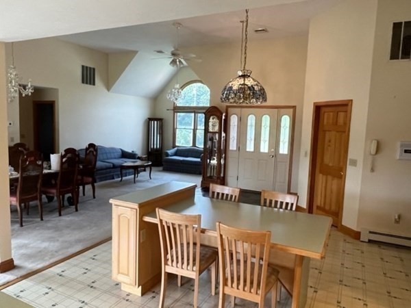 186 Spring Street Mansfield, MA 02048 - Photo 10 of 36 Gallery Image 10
