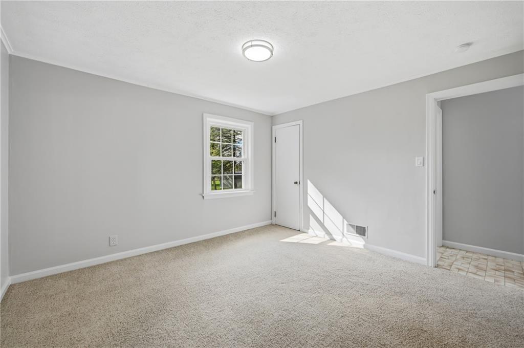 1060 South Hermitage Road Hermitage, PA 16148 - Photo 20 of 50
