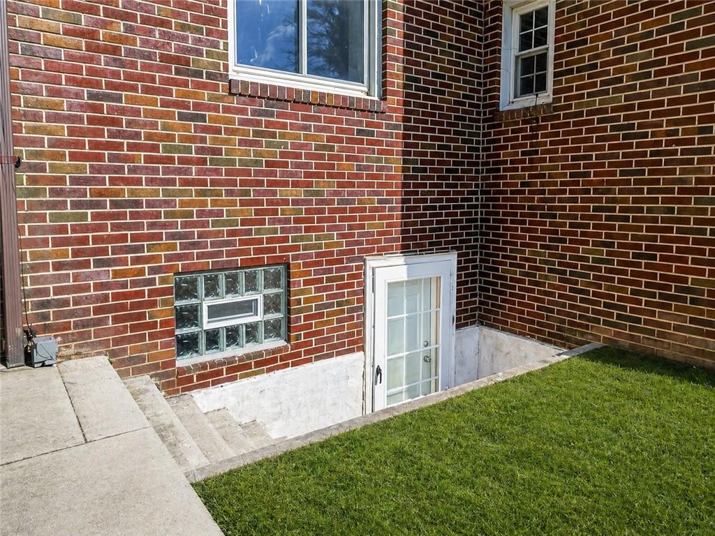 1060 South Hermitage Road Hermitage, PA 16148 - Photo 41 of 50