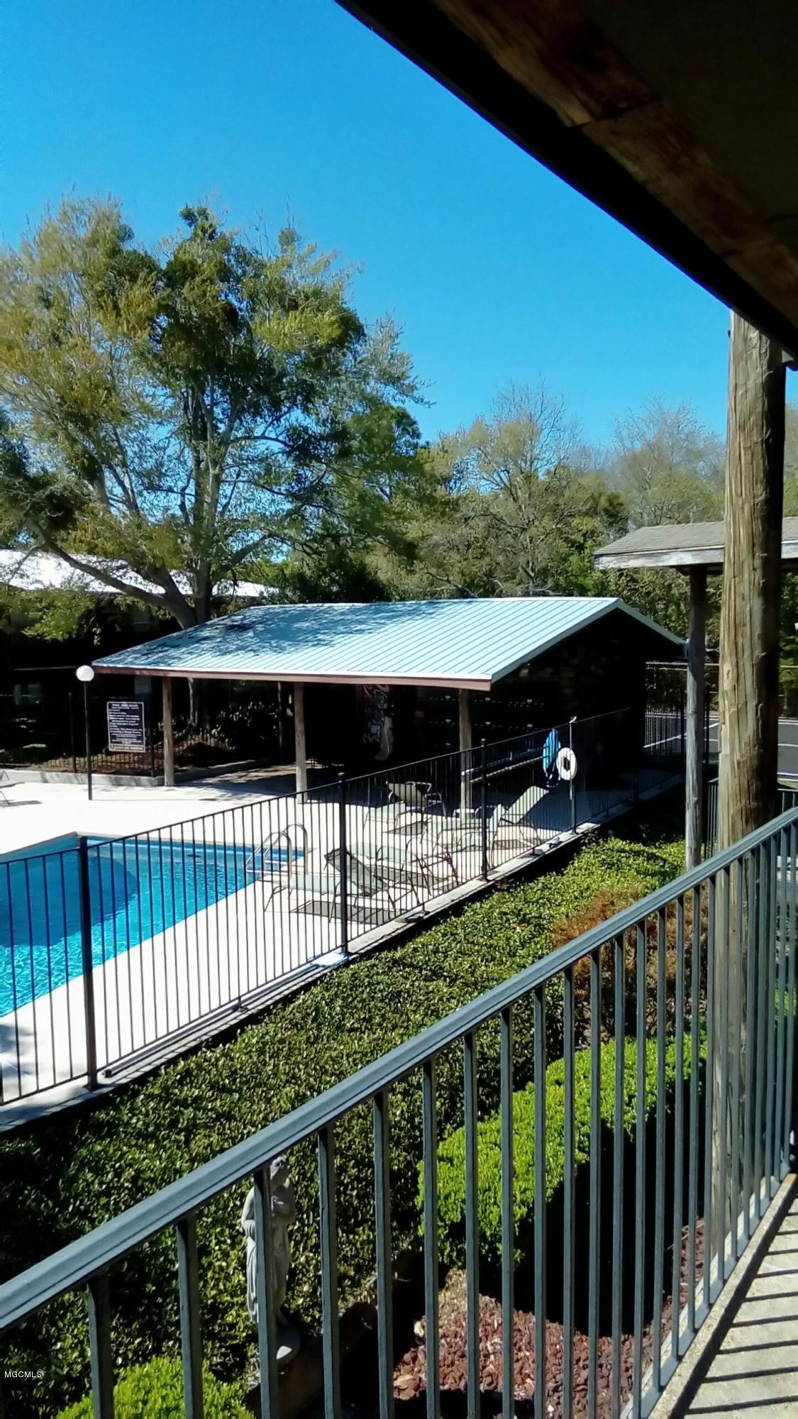 1550 East 2nd Street, Unit R106 Pass Christian, MS 39571 - Photo 10 of 12 pics 3.22.18 339