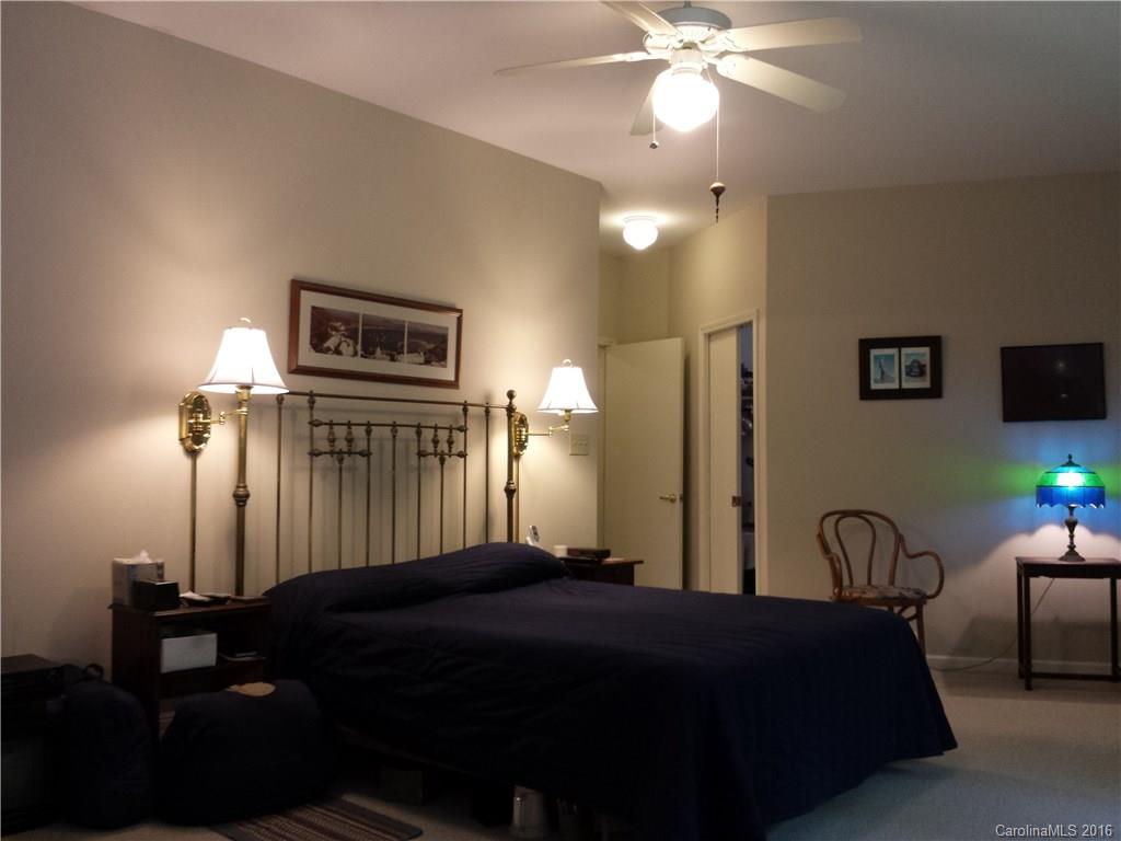 544 Tiptop Road Brevard, NC 28712 - Photo 10 of 24 Gallery Image 10