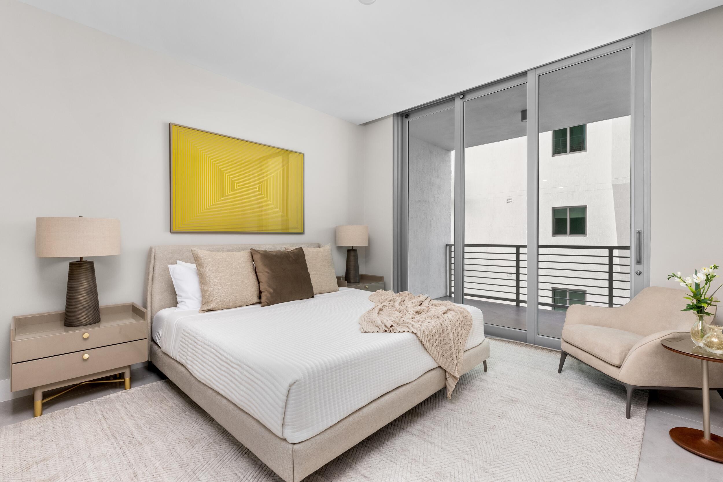 495 East Royal Palm Road, Unit 401 Boca Raton, FL 33432 - Photo 44 of 53 Guest Bed - 495 E Royal Palm Rd