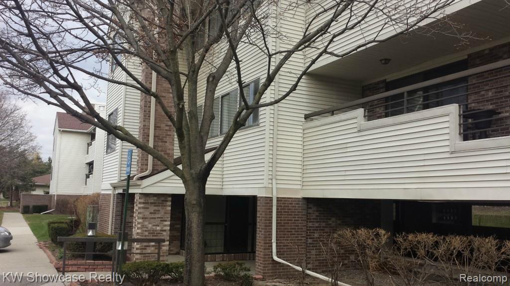 30594 Orchard Lake Road Farmington, MI 48334 - Photo 1 of 9