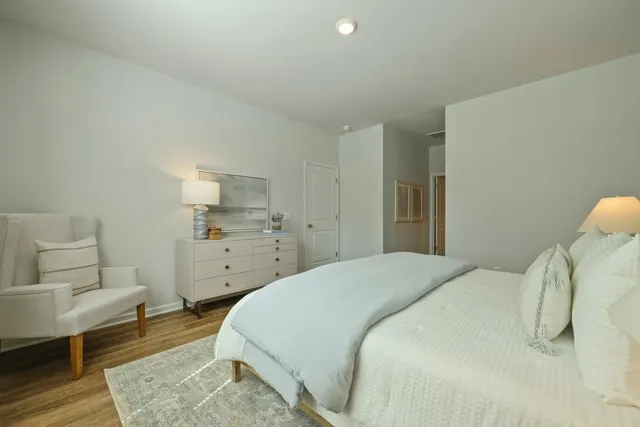 $385,900 | 1043 Forrest Crk Drive, Summerville, SC 29483