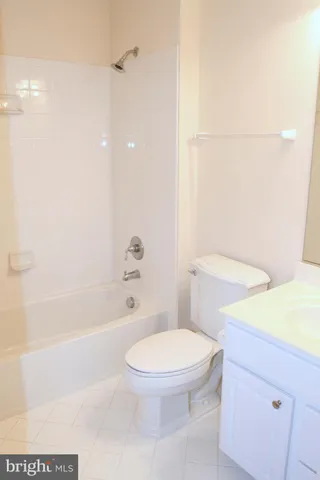 $3,050 | 623 Hurdle Mill Place, Gaithersburg, MD 20877