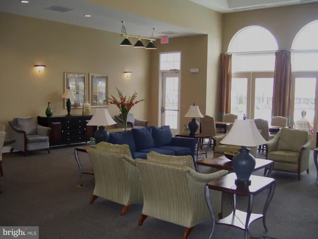 $3,050 | 623 Hurdle Mill Place, Gaithersburg, MD 20877