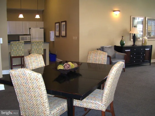 $3,050 | 623 Hurdle Mill Place, Gaithersburg, MD 20877