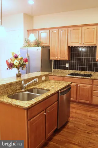 $3,050 | 623 Hurdle Mill Place, Gaithersburg, MD 20877