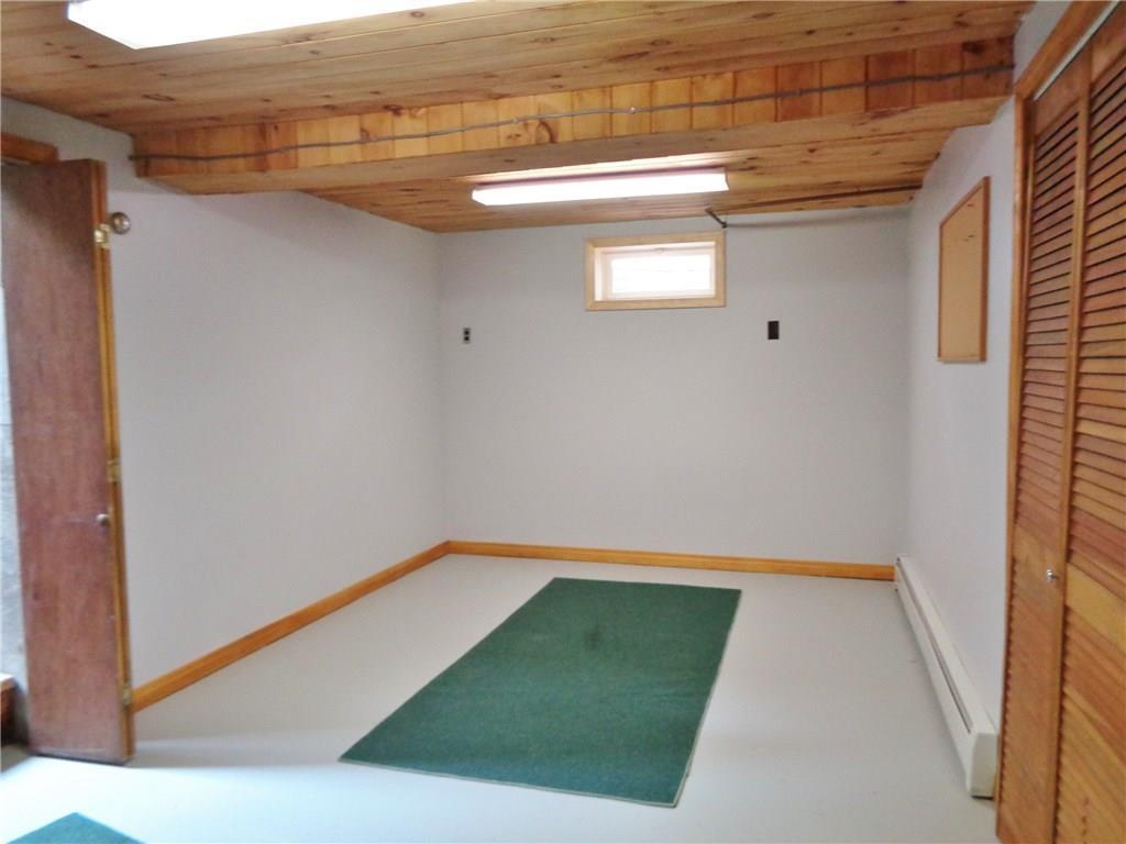 253 Maple Street Bangor, ME 04401 - Photo 29 of 35 Photo