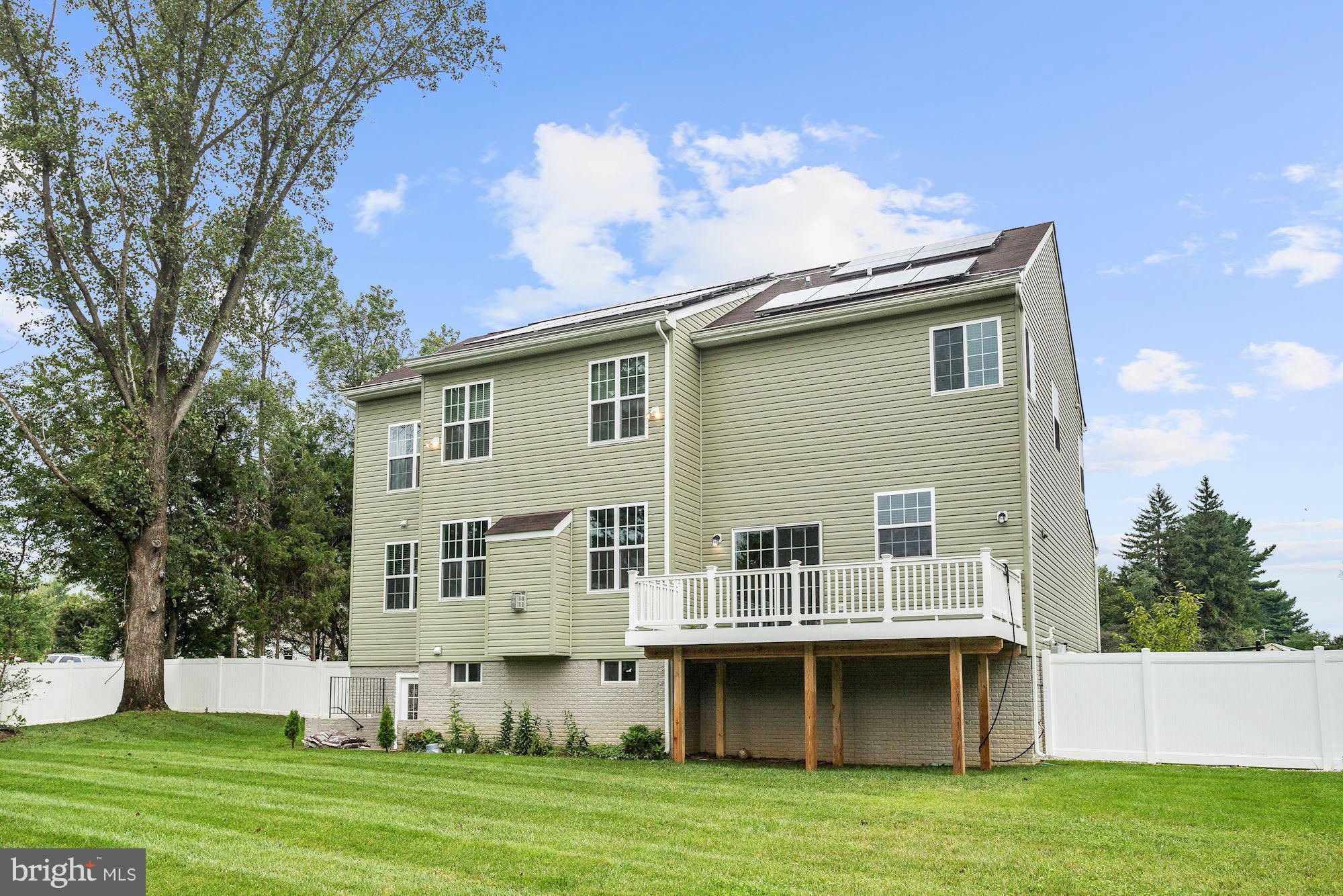 8420 High Ridge Road Ellicott City, MD 21043 - Photo 30 of 30 a aerial view of a house with a yard