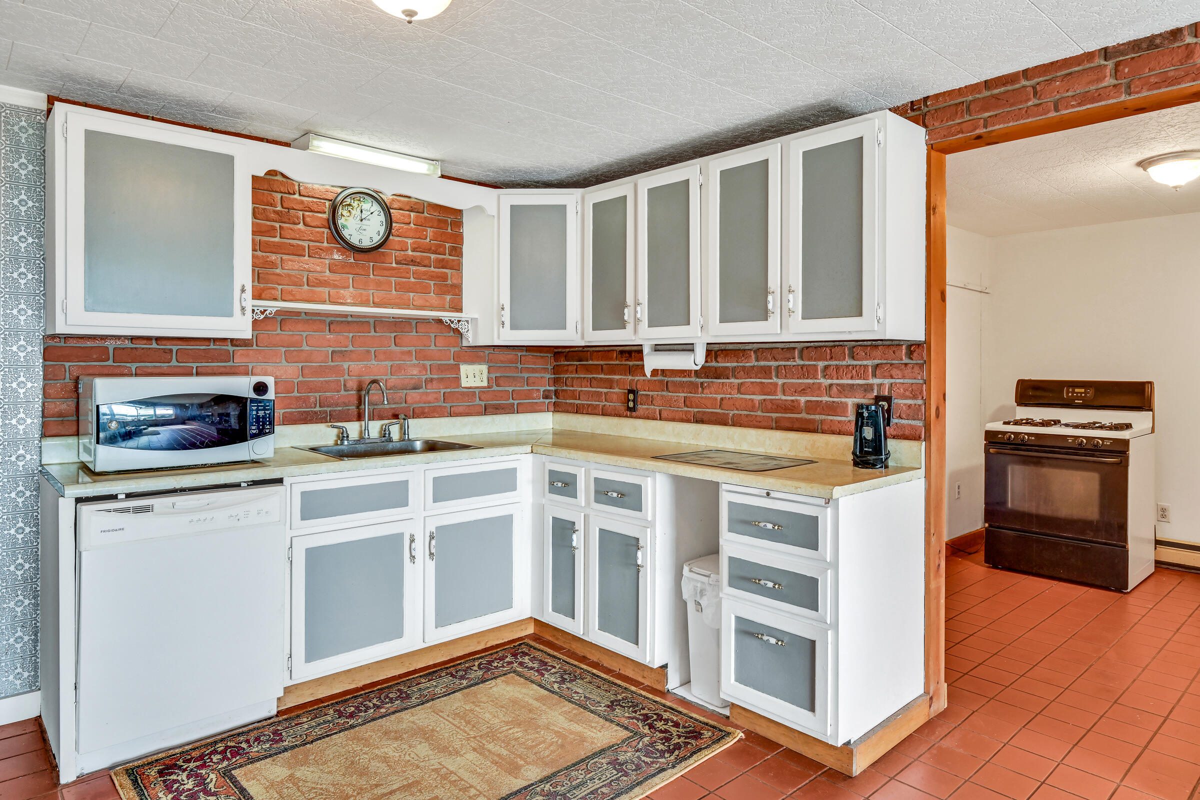 139 Shore Road Dexter, ME 04930 - Photo 16 of 41 109748gr-111