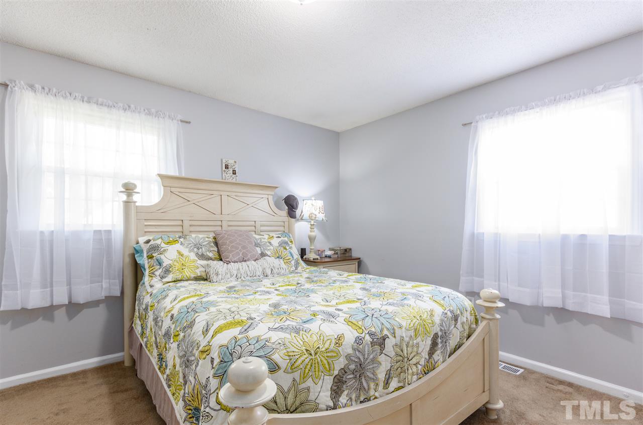 119 Rolling Ridge Circle Garner, NC 27529 - Photo 14 of 18 Gallery Image 14
