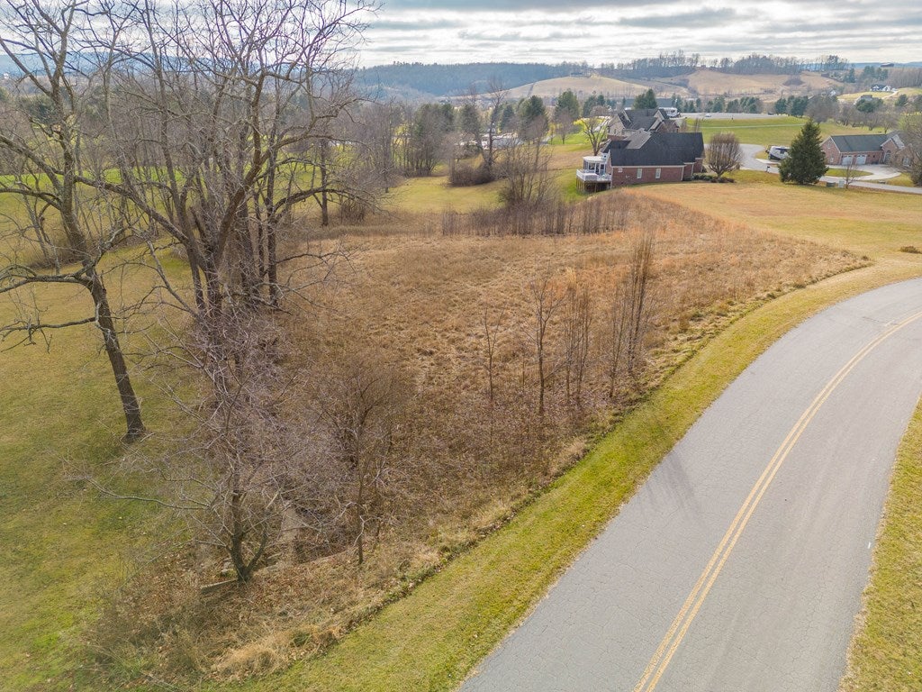 2948 Big Valley Road, Unit 43 Draper, VA 24324 - Photo 18 of 36 Gallery Image 18