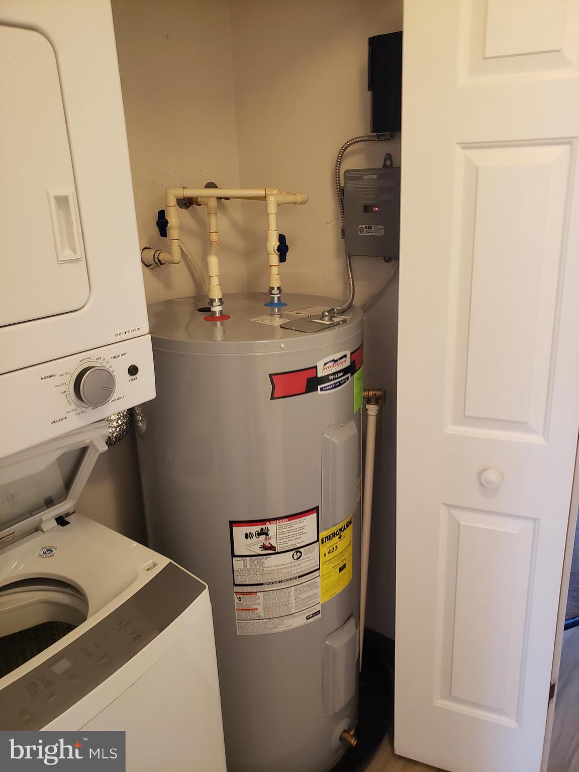 12108 Coastal Highway, Unit 404 Ocean City, MD 21842 - Photo 21 of 31 Laundry Closet