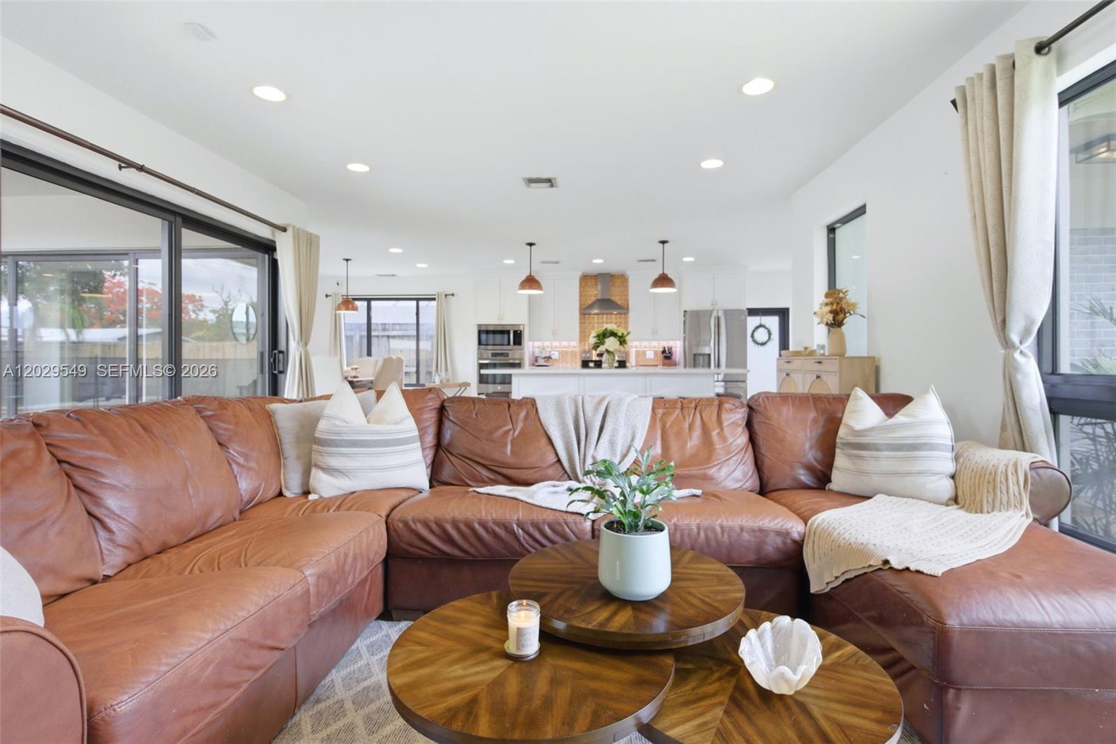 4407 West Park Road Hollywood, FL 33021 - Photo 4 of 65