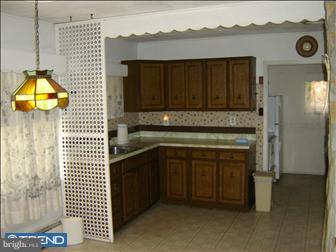 37 Gaping Rock Road Levittown, PA 19057 - Photo 6 of 6 Gallery Image 6