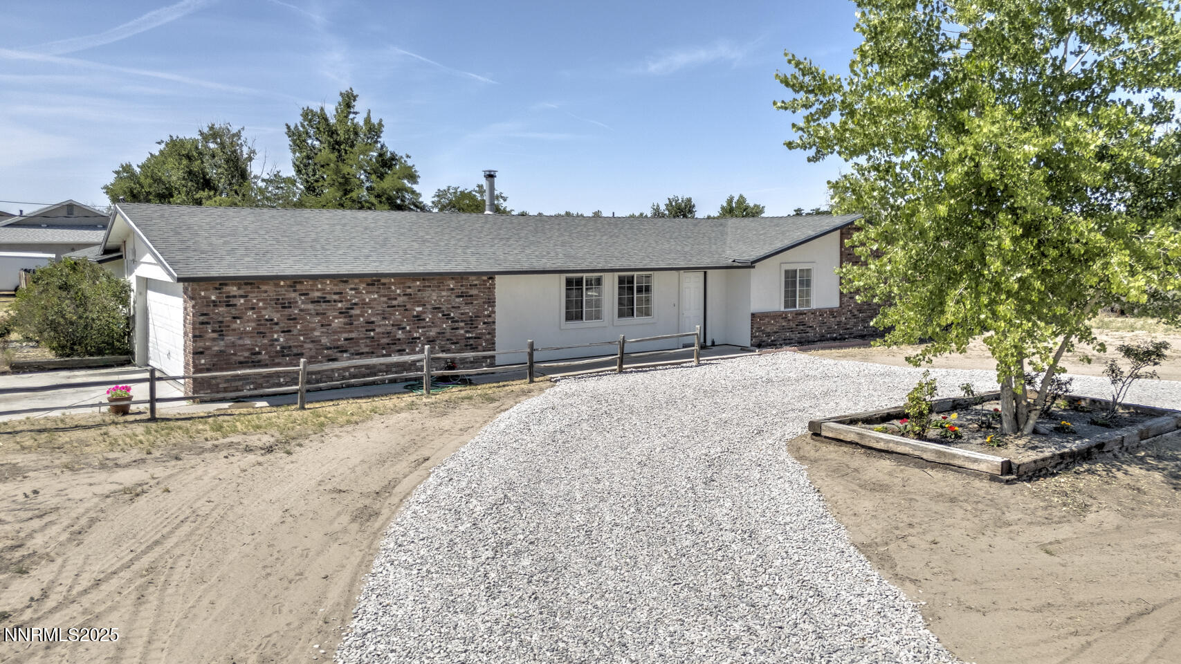777 Rice Road Fallon, NV 89406 - Photo 23 of 24 a front view of a house with a yard