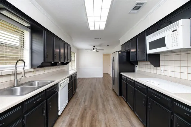 $2,595 | 2621 Pinehurst Drive, Plano, TX 75075