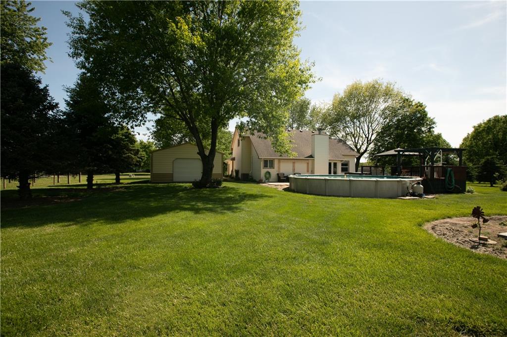 202 Howard Road Trimble, MO 64492 - Photo 5 of 43