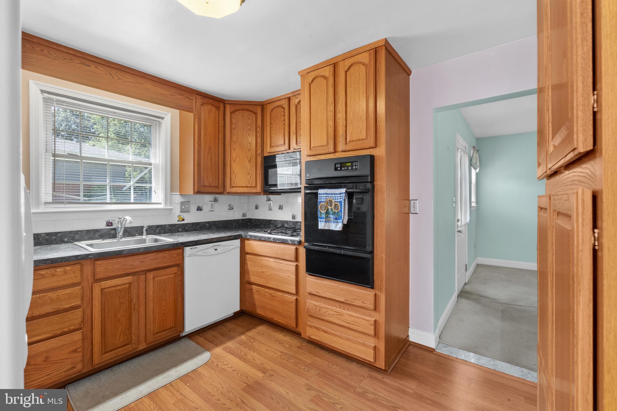 1906 Reuter Road Lutherville-Timonium, MD 21093 - Photo 15 of 45 Gallery Image 15