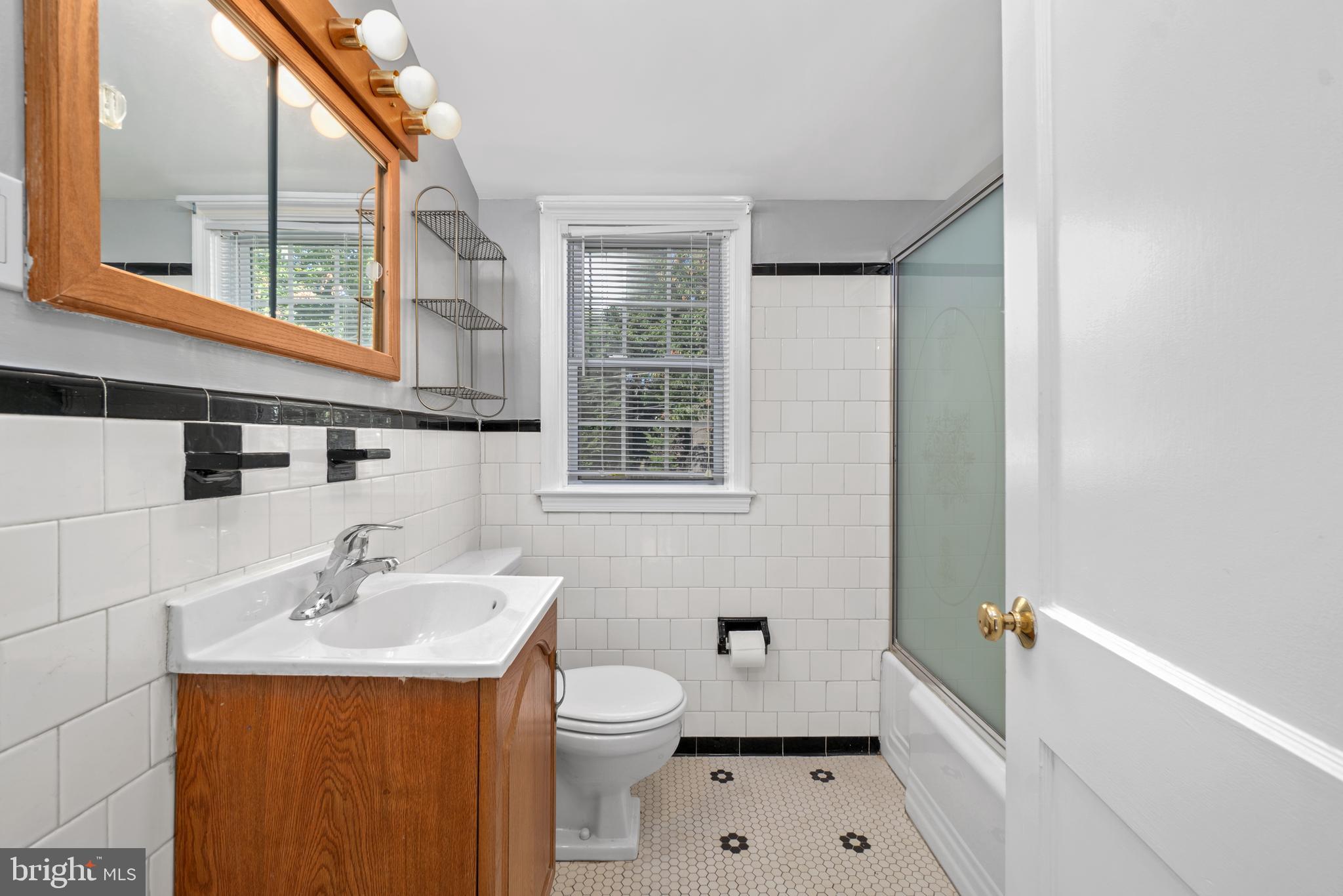 1906 Reuter Road Lutherville-Timonium, MD 21093 - Photo 28 of 45 Gallery Image 28