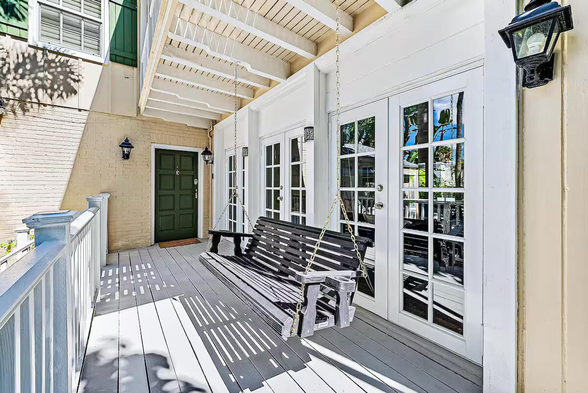 4110 Washington Road West Palm Beach, FL 33405 - Photo 6 of 38 a view of a balcony with chairs