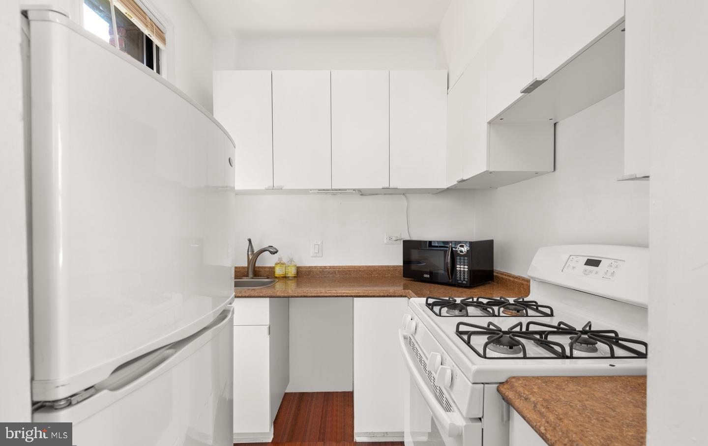 2515 K Street Northwest, Unit 612 Washington, DC 20037 - Photo 6 of 12