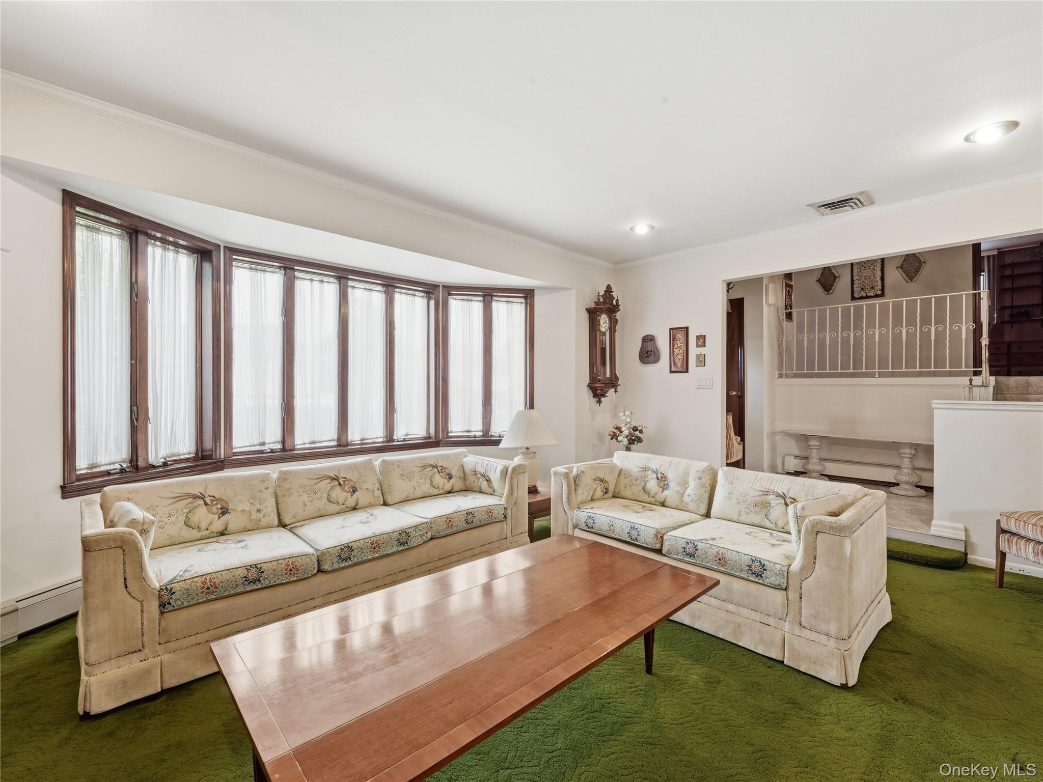 70 Polo Road Massapequa, NY 11758 - Photo 12 of 39